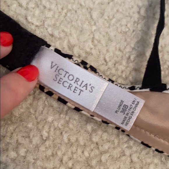 Victoria’s Secret Plunge Cheetah Print Bra 36B - Picture 3 of 7